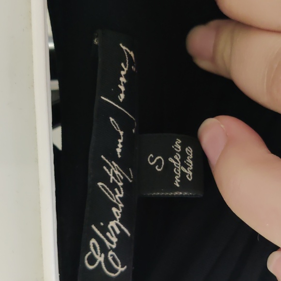 Elizabeth and James small side zip mini skirt - Picture 2 of 4